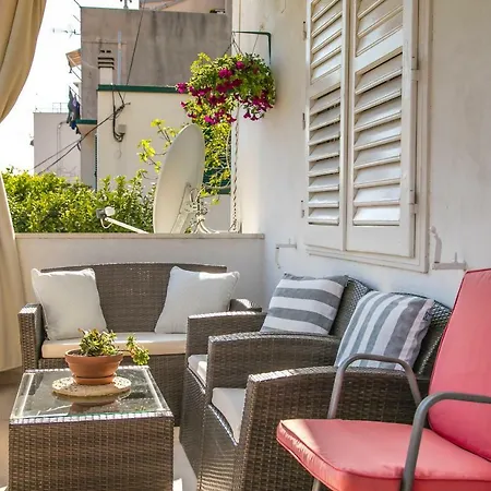 Luka's Place Apartment Split